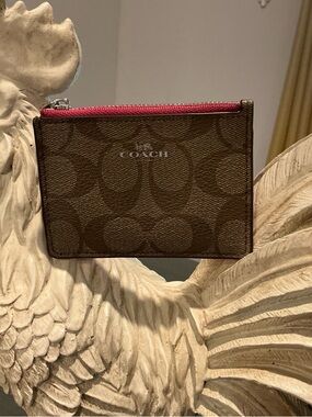 Coach Pink Zip Skinny Card Case